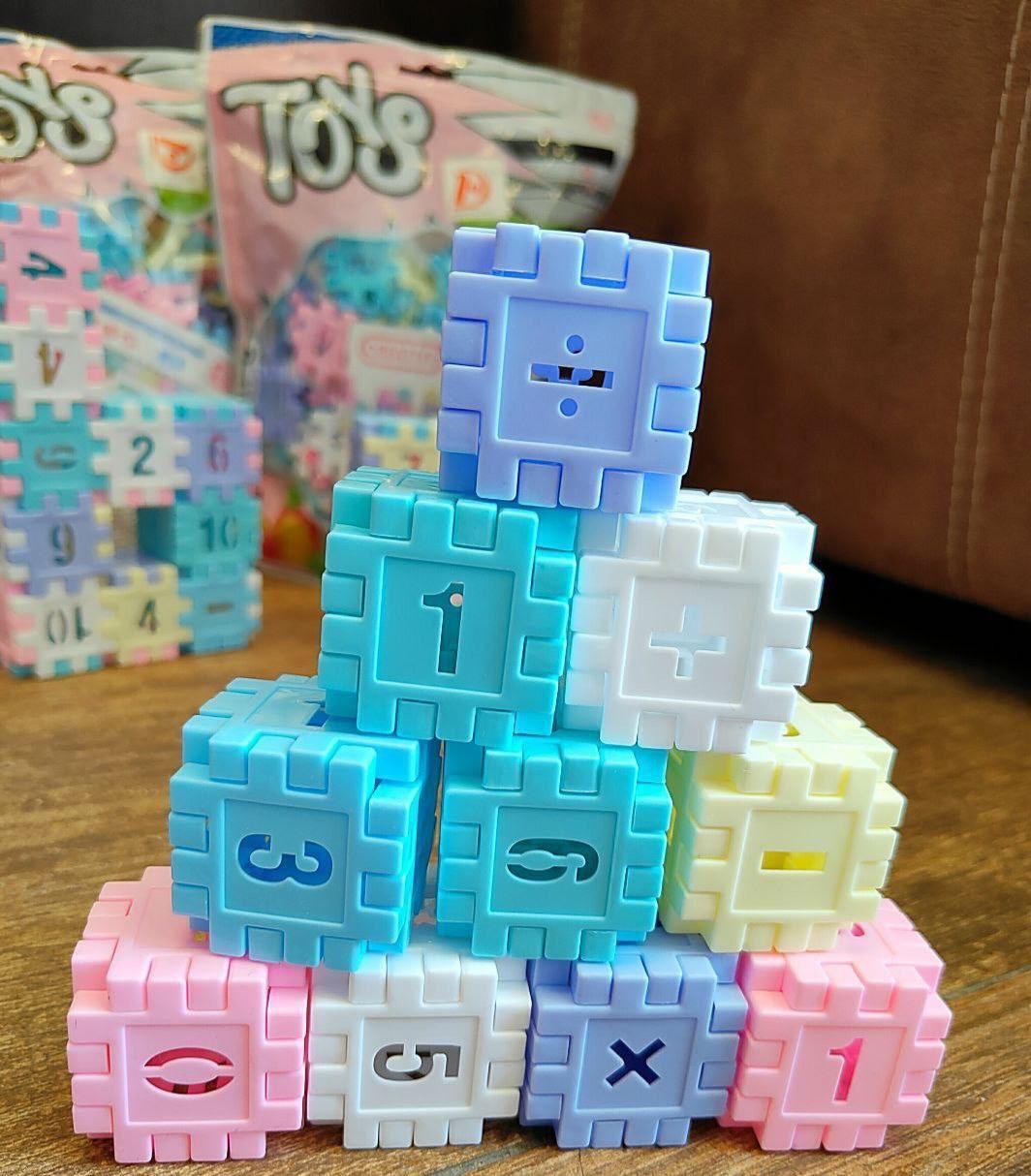 🌸🌸مكعبات البنااء مستورده 120 قطعه 🌸🌸