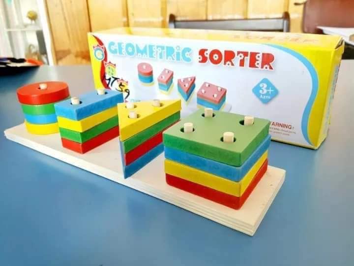 ترتيب اشكال هندسيه 4*1