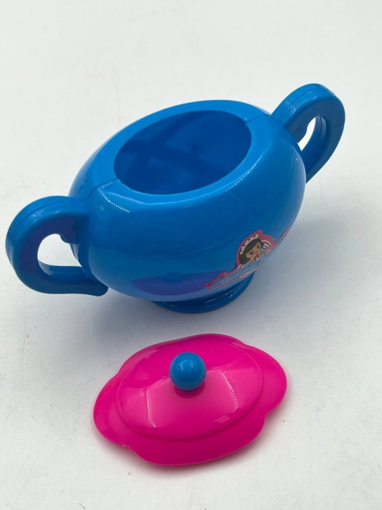 طقم شاي ملون