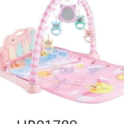 سجاده بيبي بيانو وسط بينك