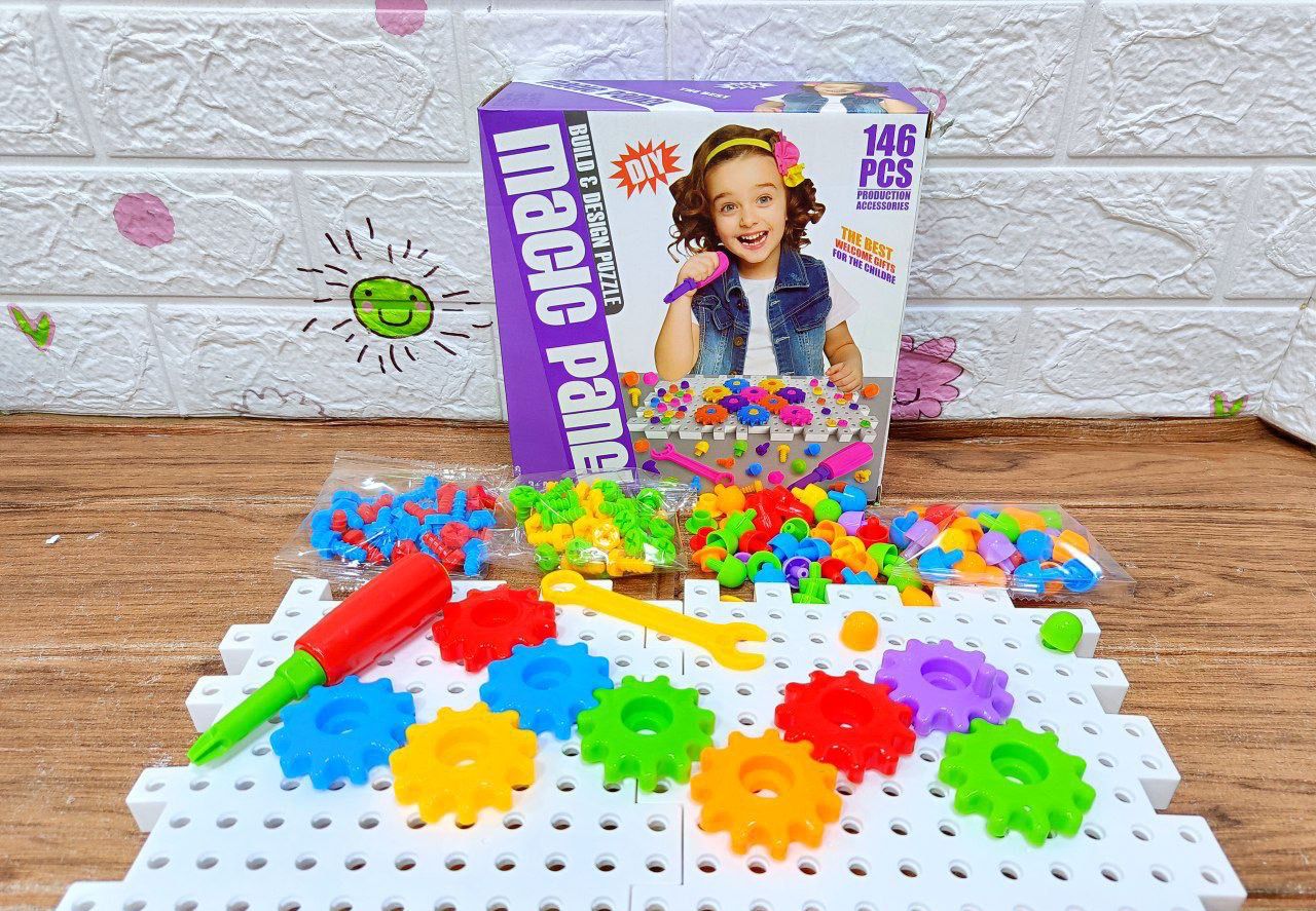 🪄🧩 مجموعة المكعبات الهندسية – 146 قطعة