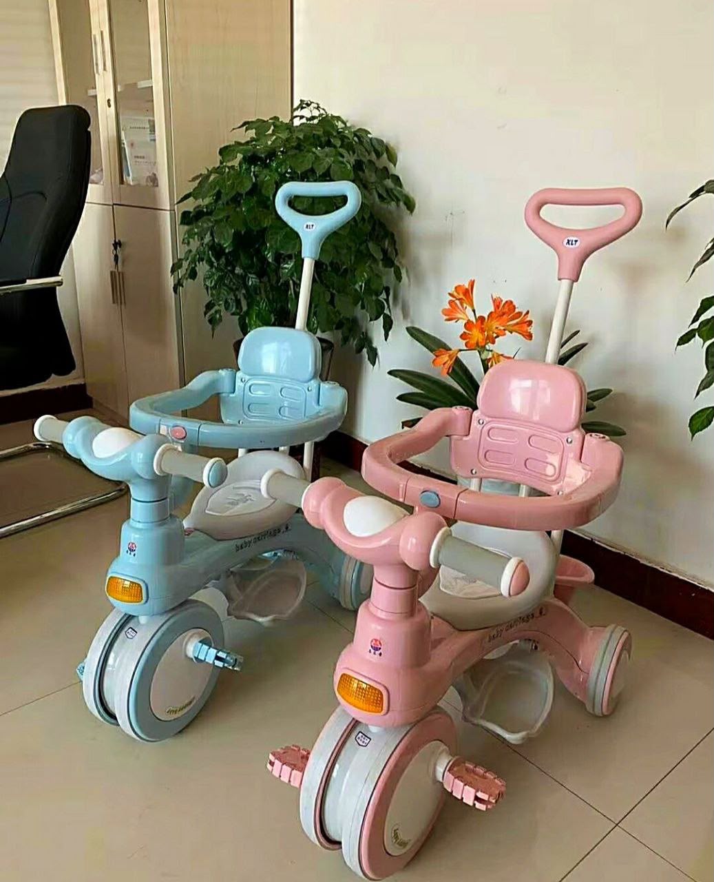 عجلة اطفال لبنى