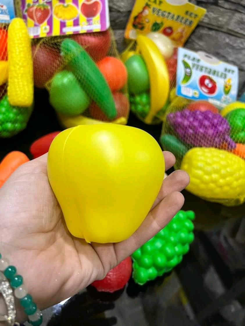 مجسمات فواكه