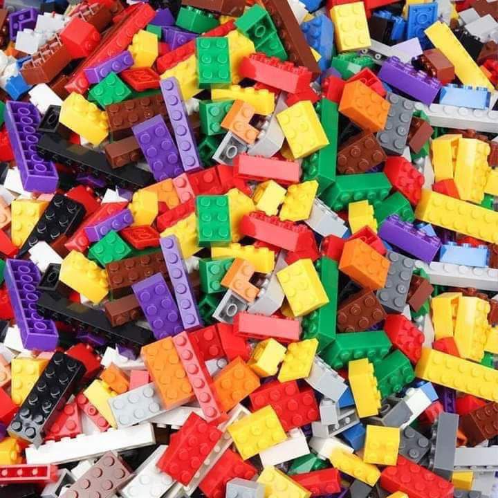 🌸مكعبات ليجو ١٠٠٠ قطعه🌸
