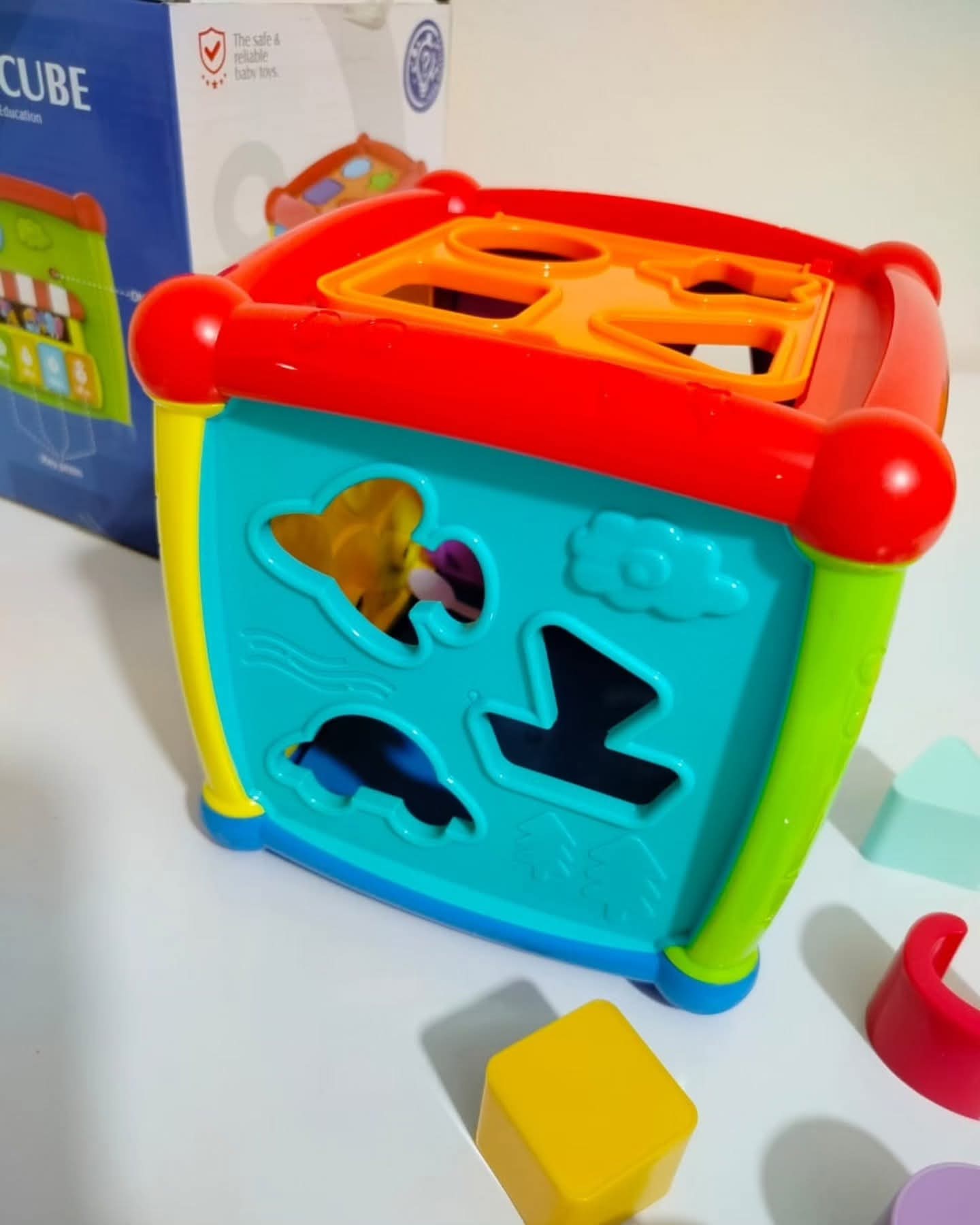 مكعب مجمع بيانو