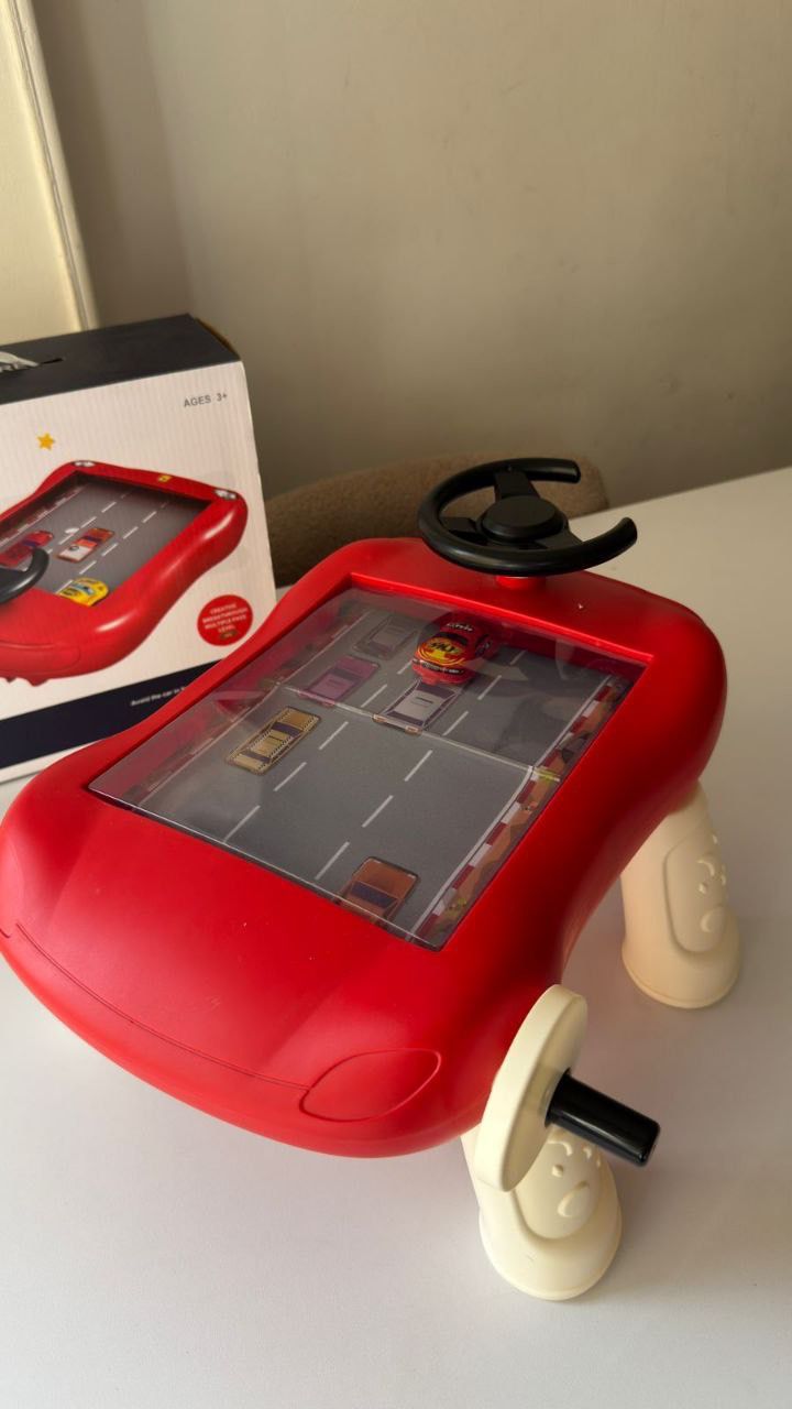 🌸سباق سيارات احمر🌸