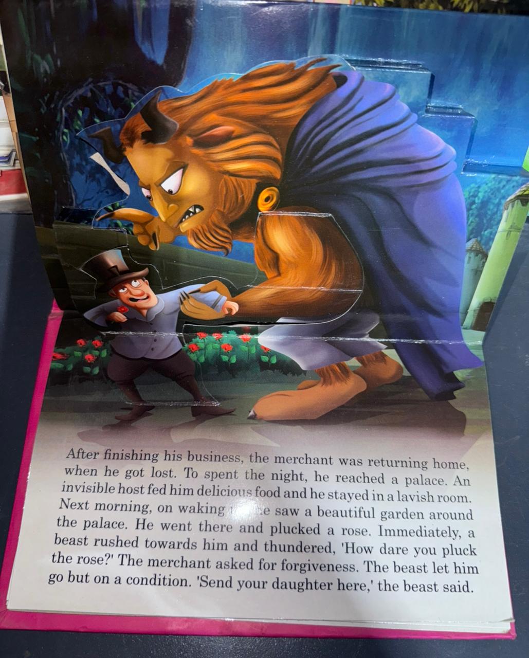 كتاب pop up beauty and the beast🩷