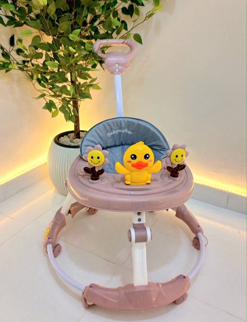 🌸مشاية البيبي🌸