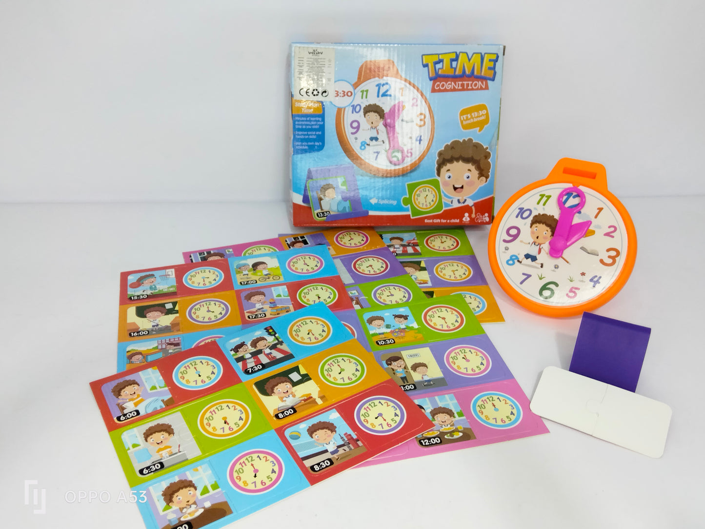 ساعة بلاستيك